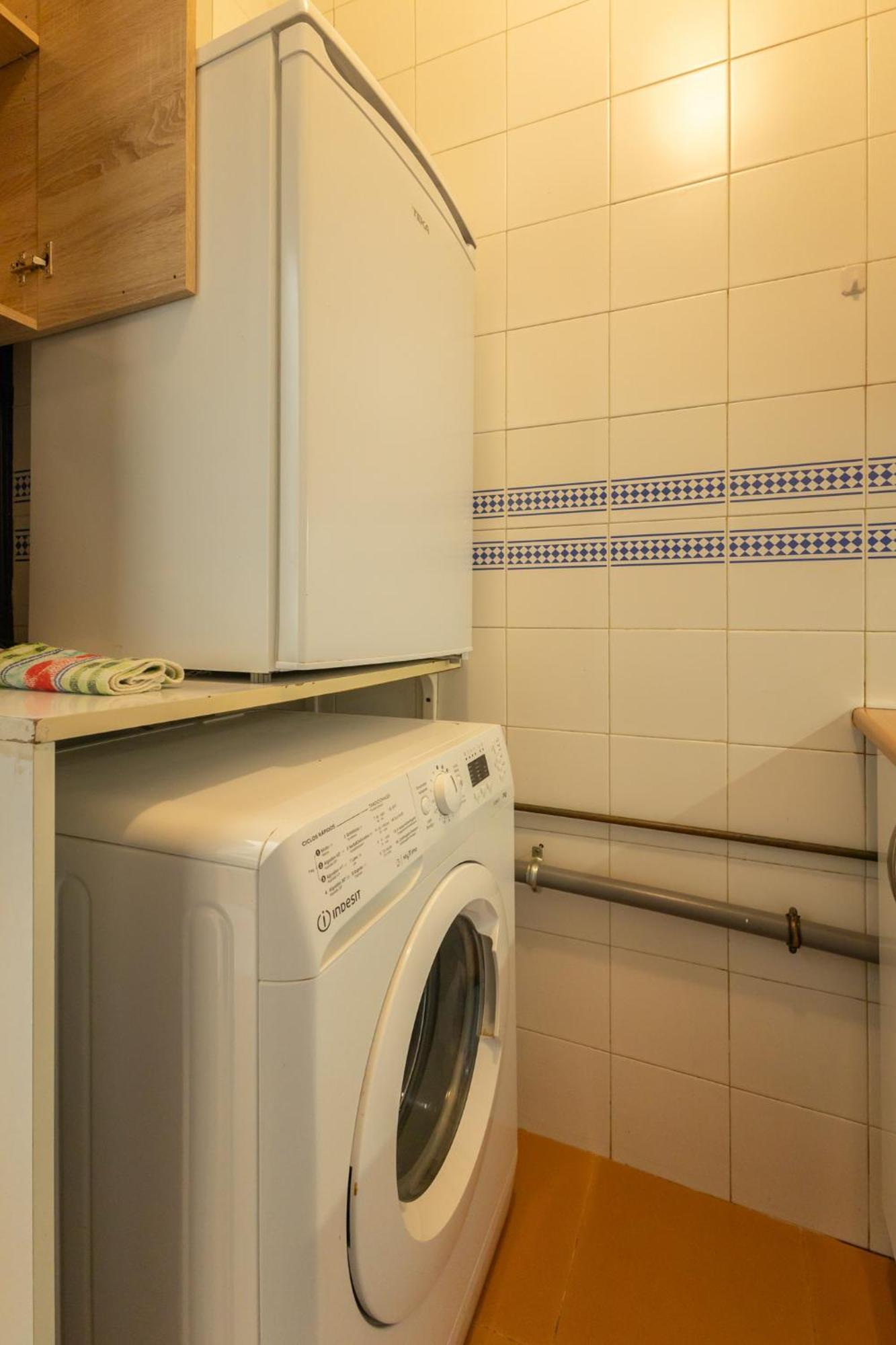 Conde Center Premium Suites, Free Parking Sevilla Eksteriør billede