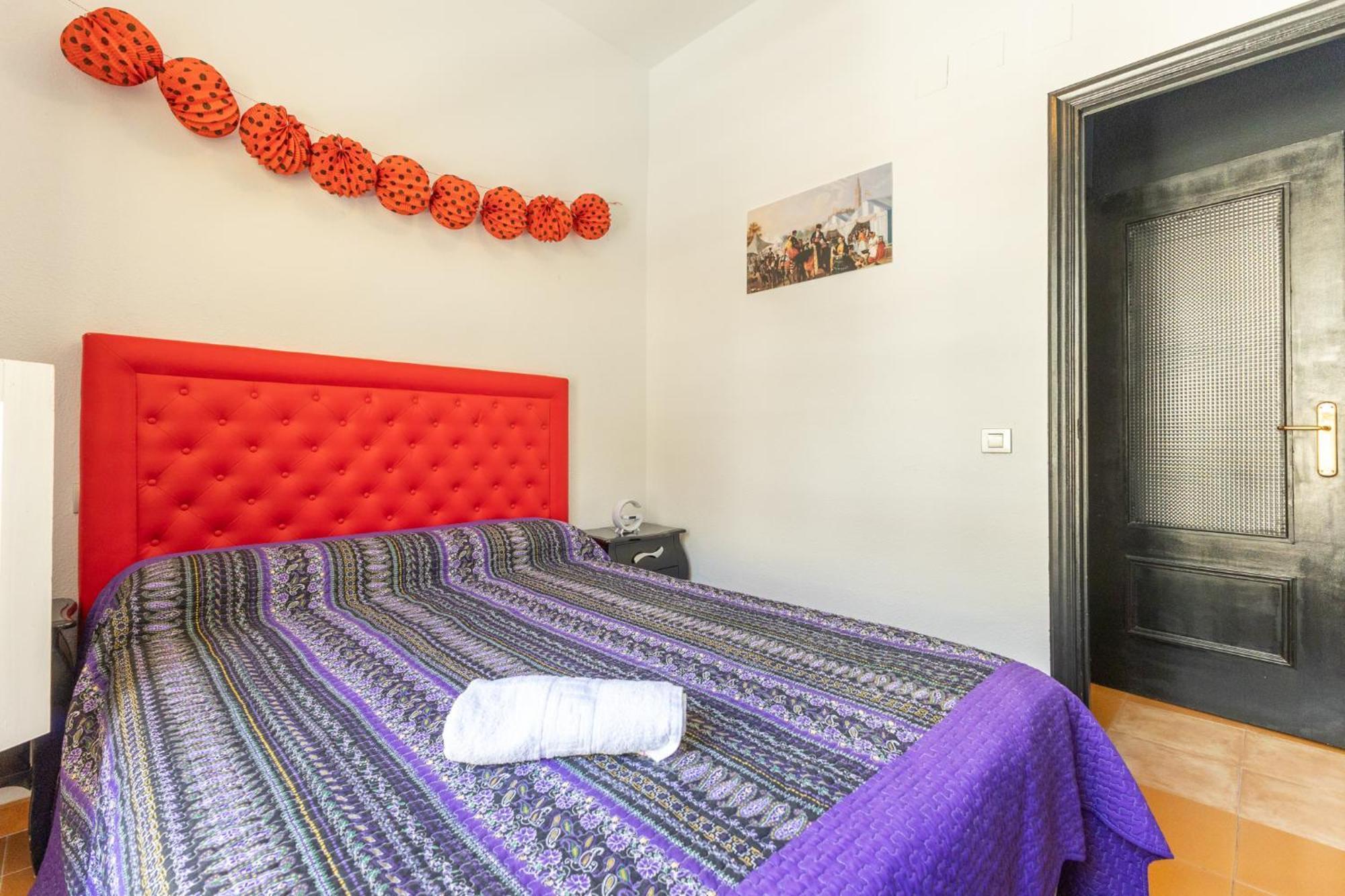 Conde Center Premium Suites, Free Parking Sevilla Eksteriør billede